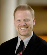 Lee Aase, Mayo Clinic’s manager for syndication and social media.